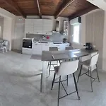 Apartment Attico Solaris *