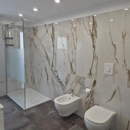 Attico Solaris 아파트 *