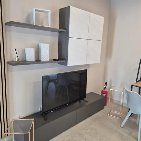 Attico Solaris 레조디칼라브리아